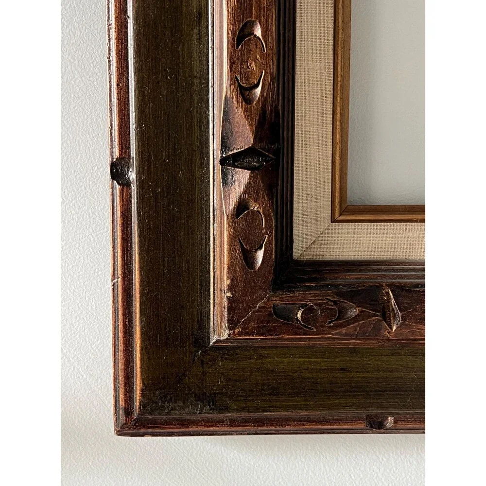 Vintage 12” x 16” Hand-carved Wood Frame w/Hunter Green, Gold, and Linen Detail